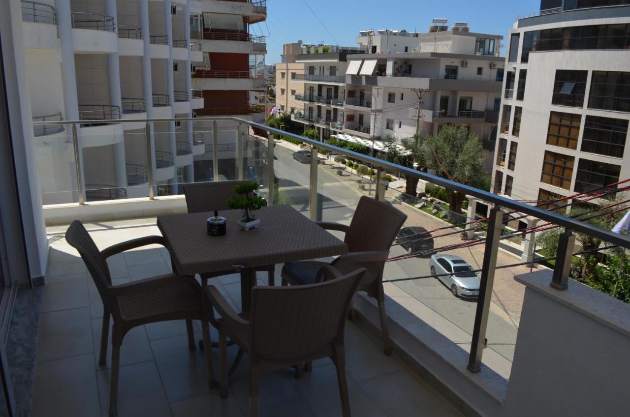 Akil Apartments Sarandë Exteriér fotografie