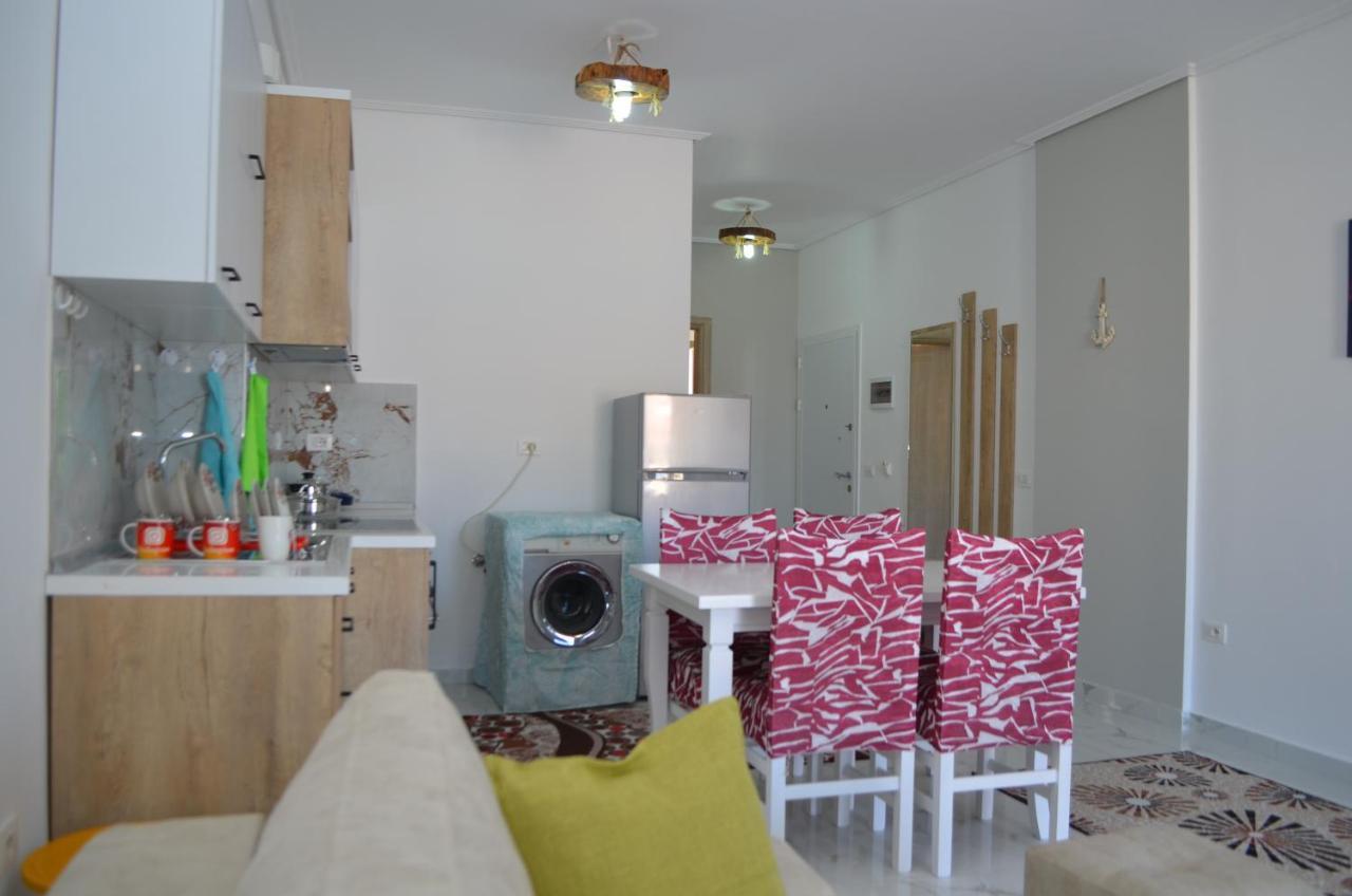 Akil Apartments Sarandë Exteriér fotografie