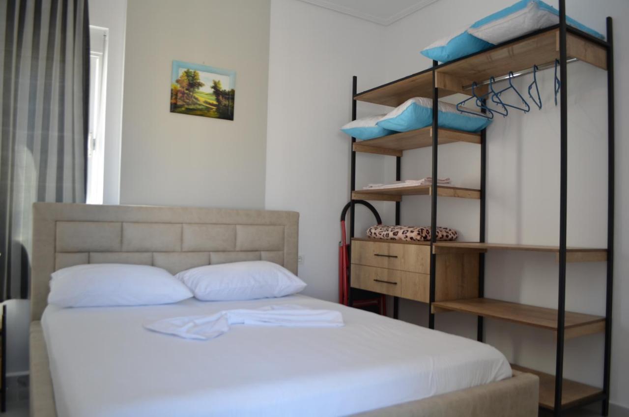 Akil Apartments Sarandë Exteriér fotografie